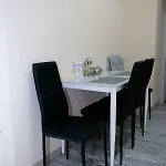 в самому центрі вул костюшка *