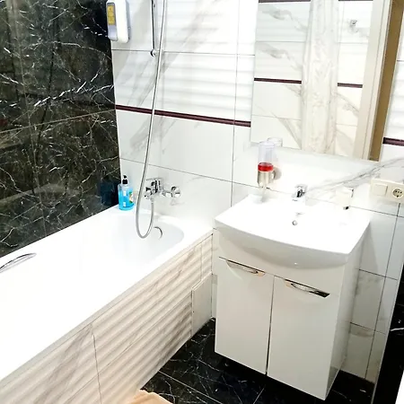 в самому центрі вул костюшка * Leópolis