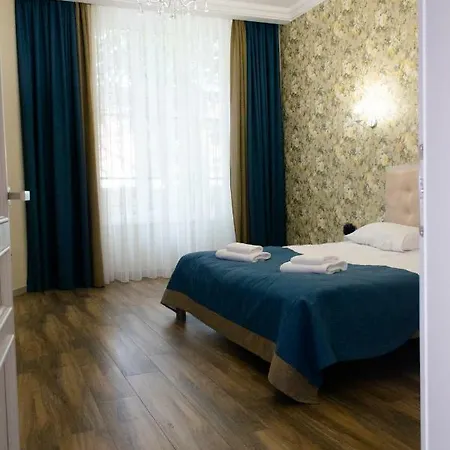 в самому центрі вул костюшка Apartman