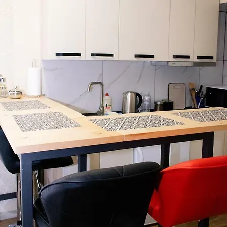 в самому центрі вул костюшка Apartamento *