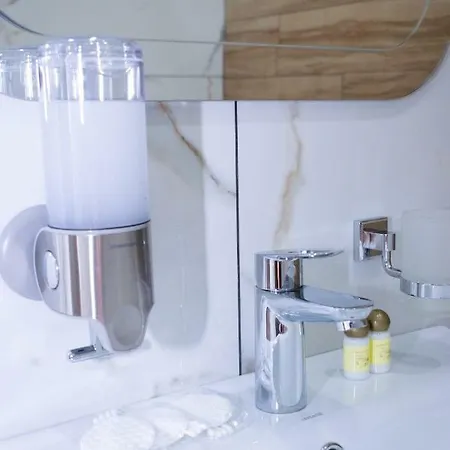 в самому центрі вул костюшка * Lviv