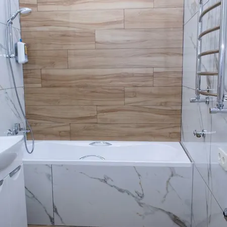 Apartment Barvy Lvova On Kostyushka St Lviv
