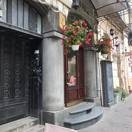 Апартаменти Barvy Lvova On Kostyushka St