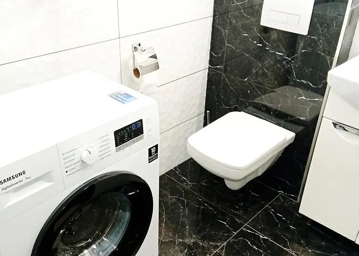 в самому центрі вул костюшка