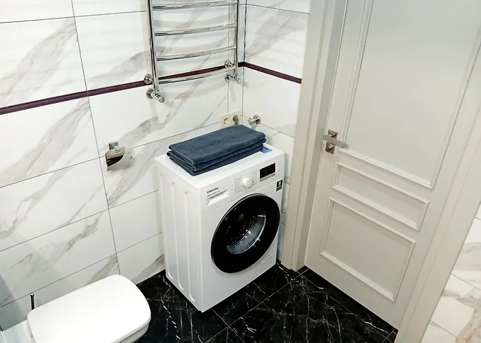 в самому центрі вул костюшка *