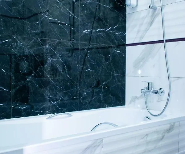 в самому центрі вул костюшка