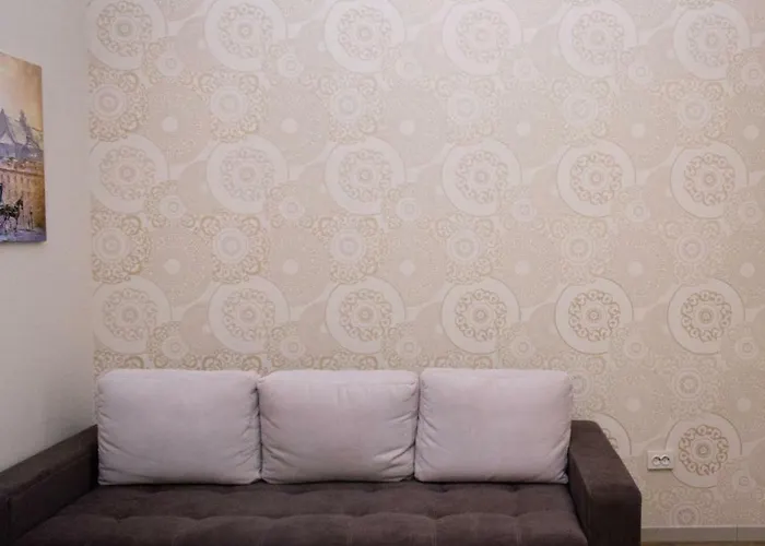 в самому центрі вул костюшка *